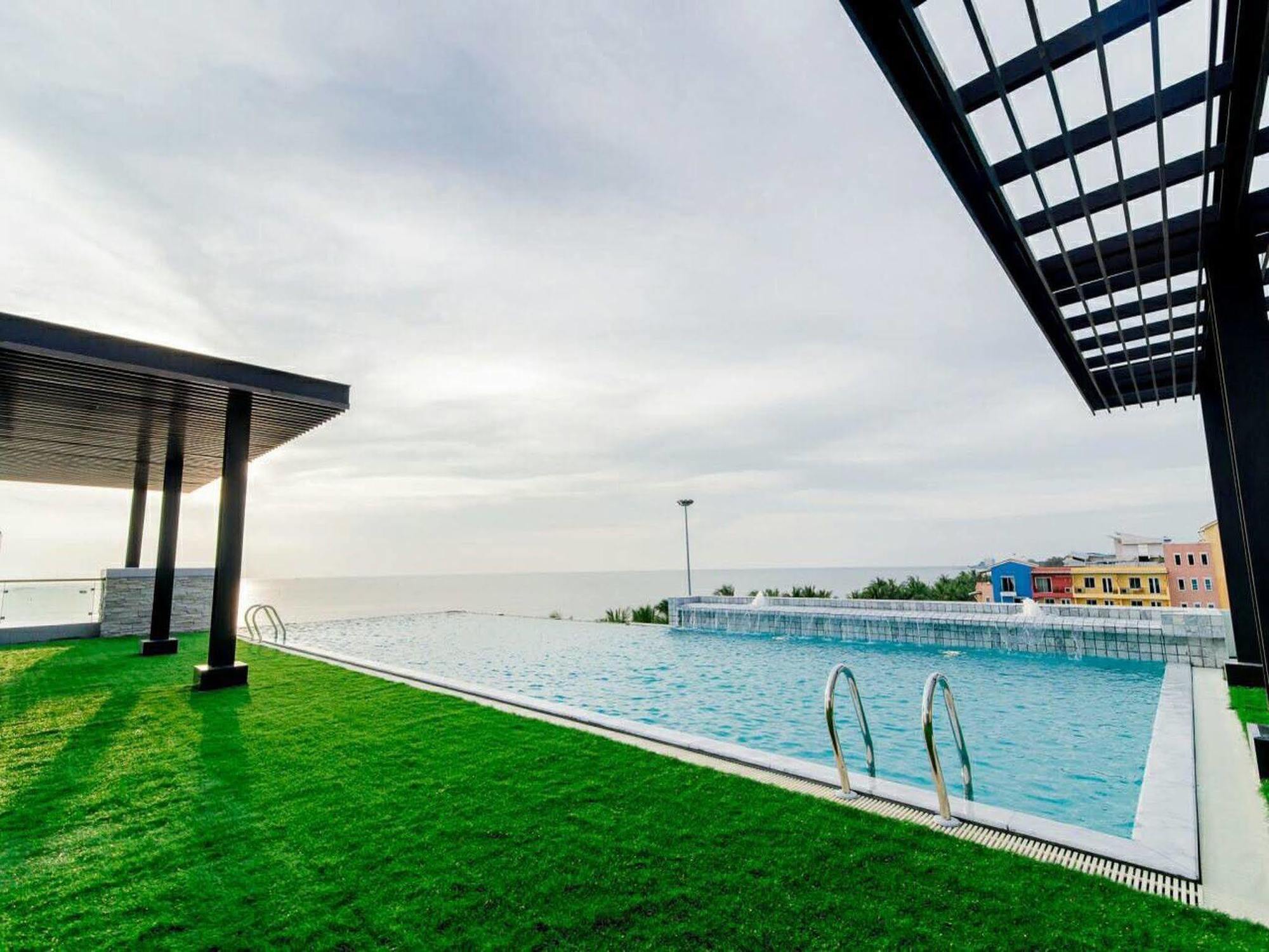 Hotel Panitar Haus Chonburi Exterior foto